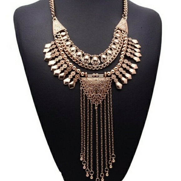 Gold Tassel Vintage Necklace - Picture 1 of 2